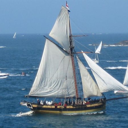 T2-300M Plage-L'Estacade- St Enogat A Dinard Luaran gambar